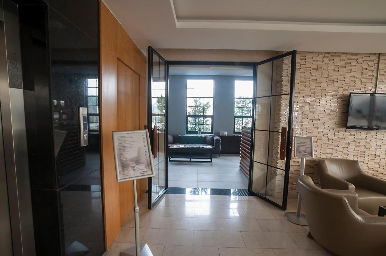 Gosterisli Otel Duzce Ngoại thất bức ảnh