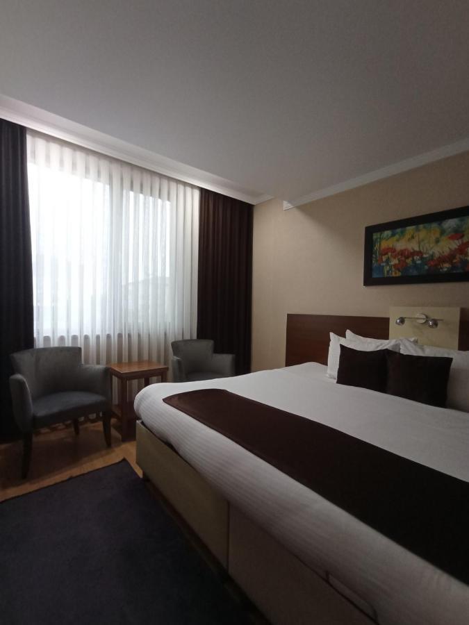 Gosterisli Otel Duzce Ngoại thất bức ảnh